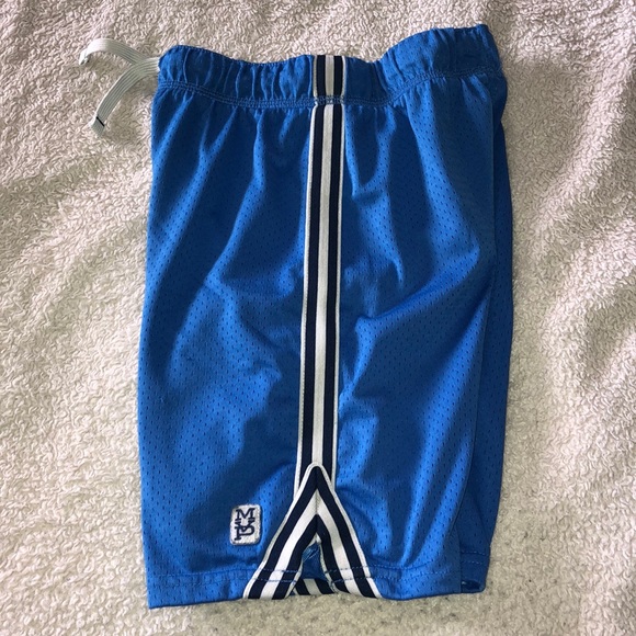Carter’s blue shorts - Picture 3 of 4